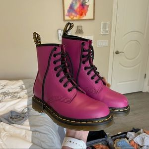 Pink Doc Dr. Martens 5/5.5W